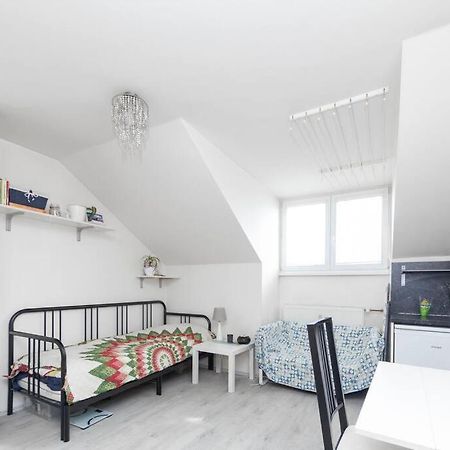The Attic Studio Apartment Bratislava Luaran gambar